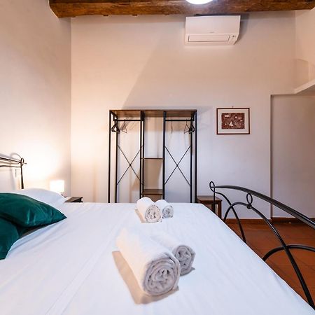 San Calisto Apartment Рим Экстерьер фото
